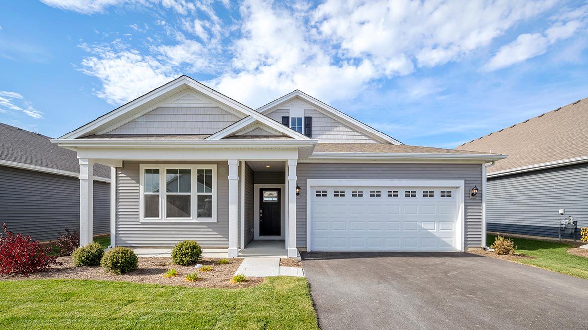 819 Mesa Ln., Pingree Grove, IL 60140