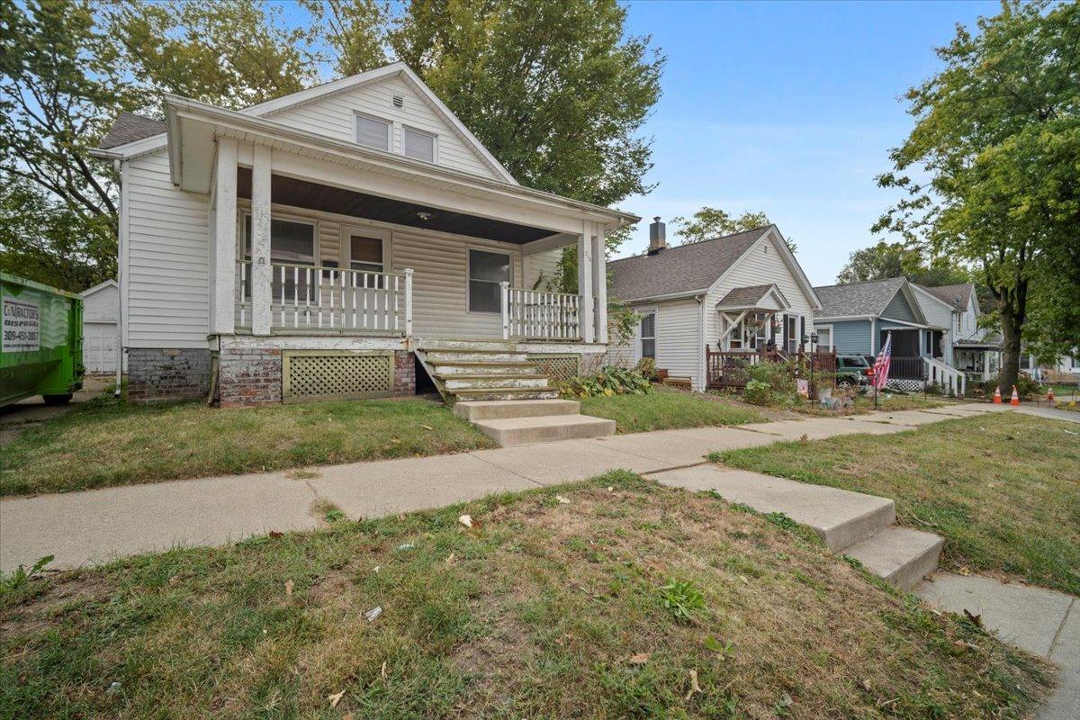 710 W Jefferson St., Bloomington, IL 61701