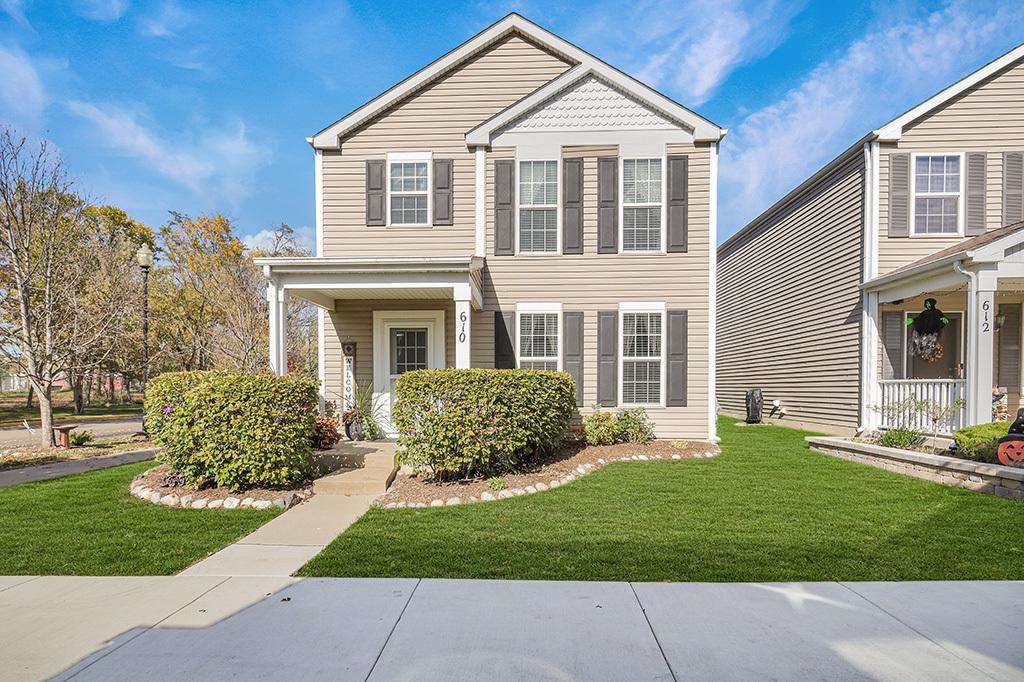 610 Four Seasons Blvd., Aurora, IL 60504