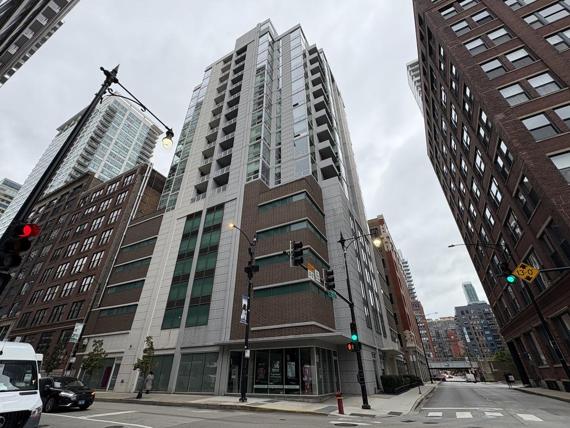 170 W Polk St. #1003, Chicago, IL 60605
