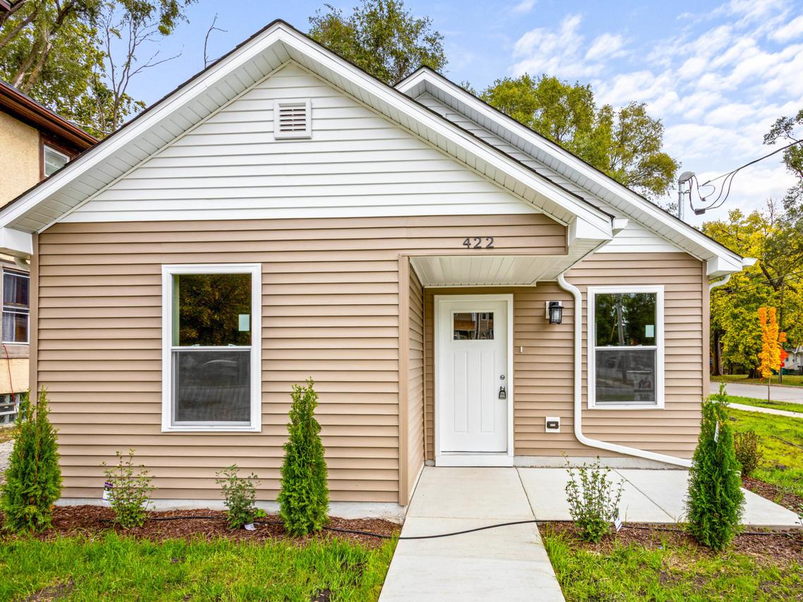 422 Sherman St., Joliet, IL 60433