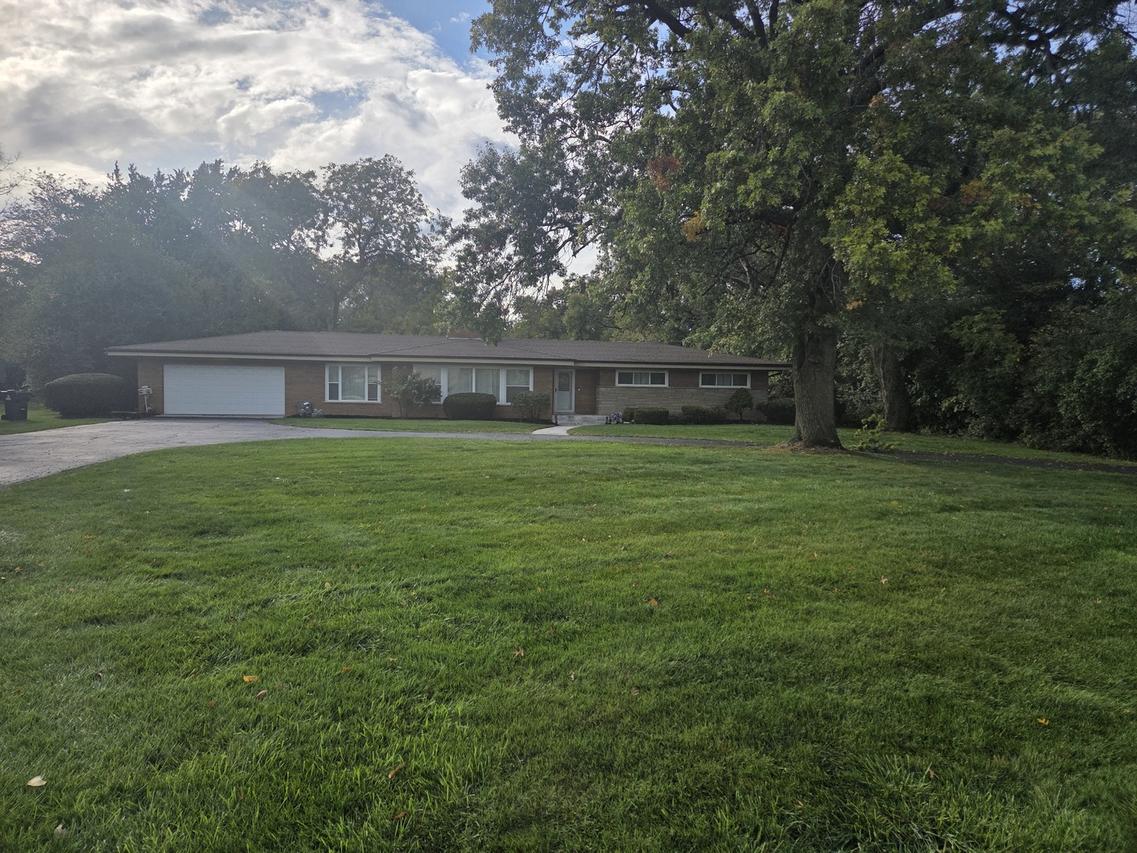 31 Graymoor Ln., Olympia Fields, IL 60461
