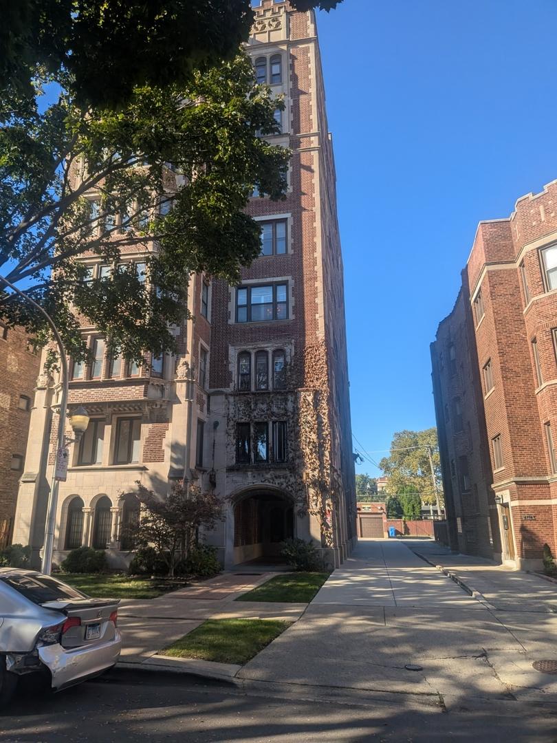 6740 S Oglesby Ave. #2, Chicago, IL 60649