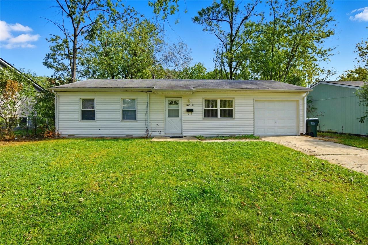 21943 E Churchill Dr., Richton Park, IL 60471