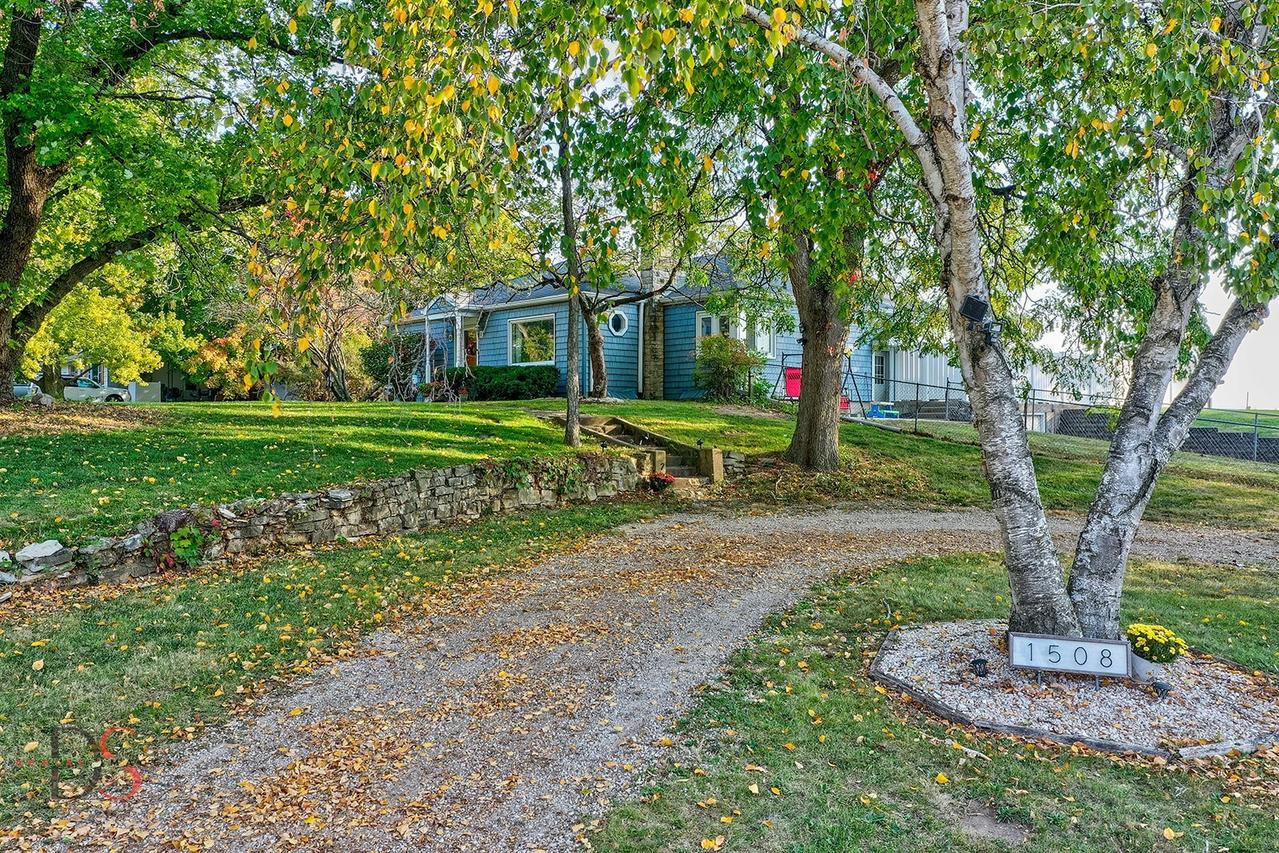 1508 E 18th Rd., Streator, IL 61364