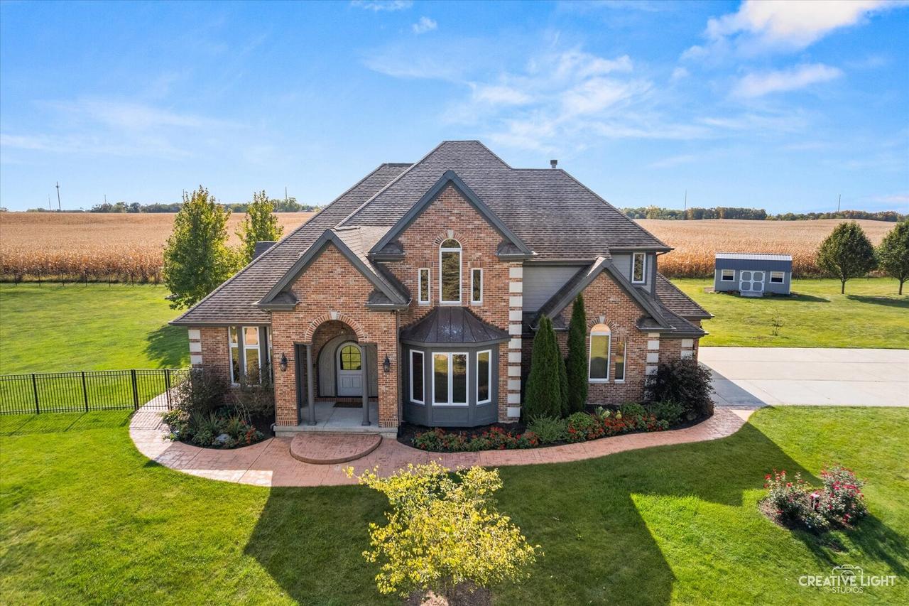 44W465 Plank Rd., Hampshire, IL 60140