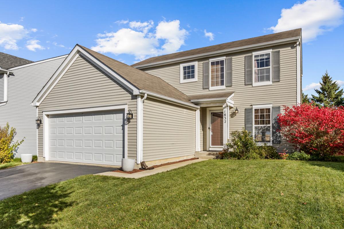 1832 Yasgur Dr., Woodstock, IL 60098