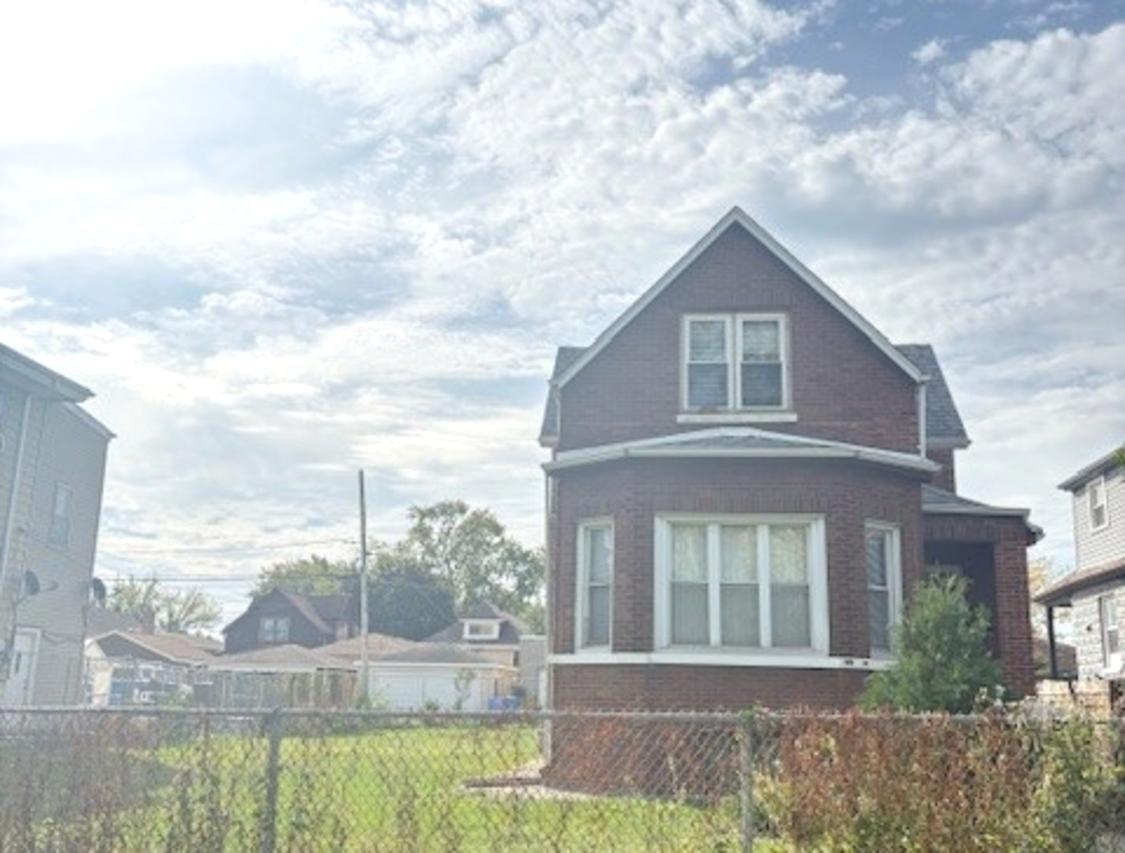 3555 W 65th Pl., Chicago, IL 60629