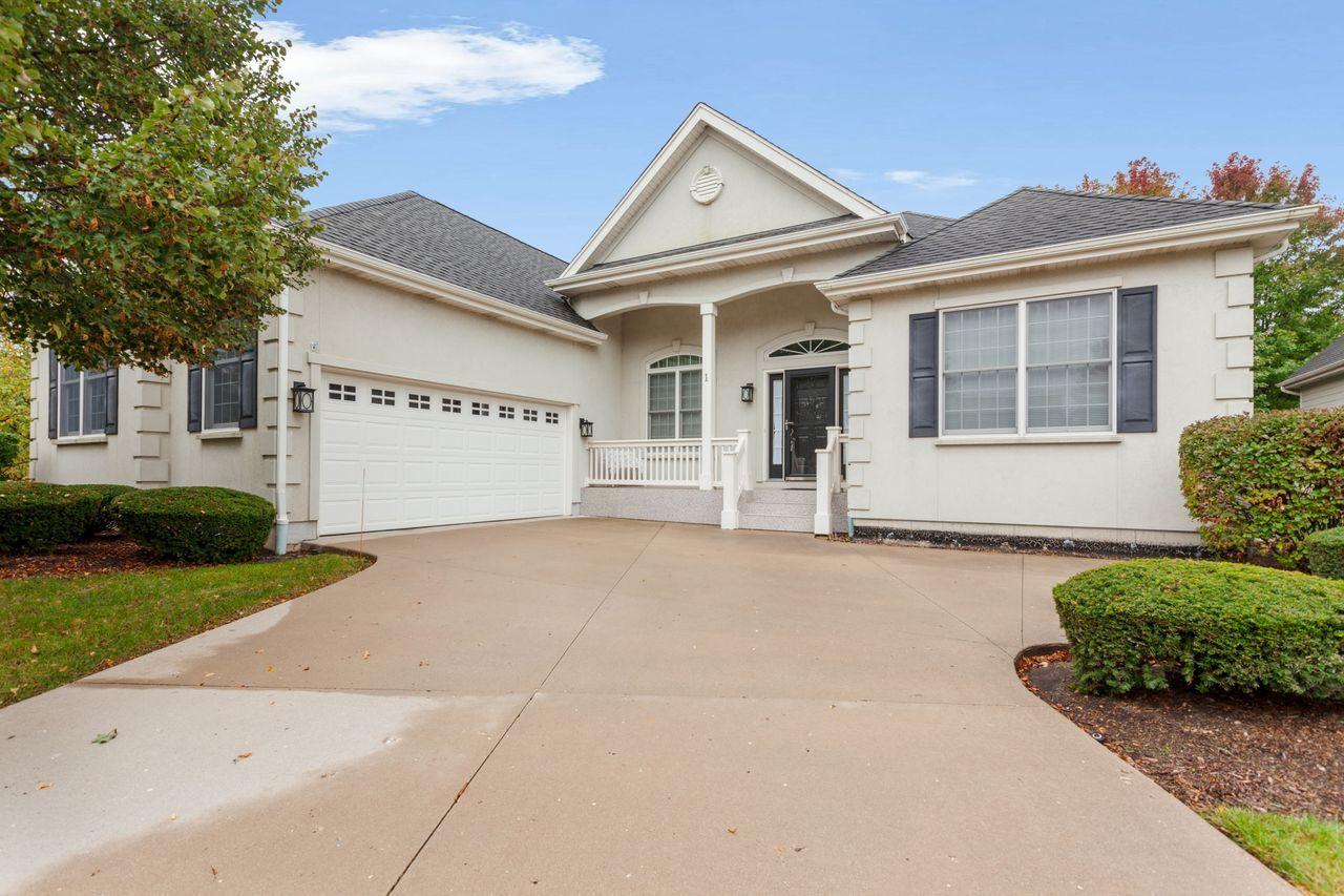 1 Joshua Ct., South Barrington, IL 60010