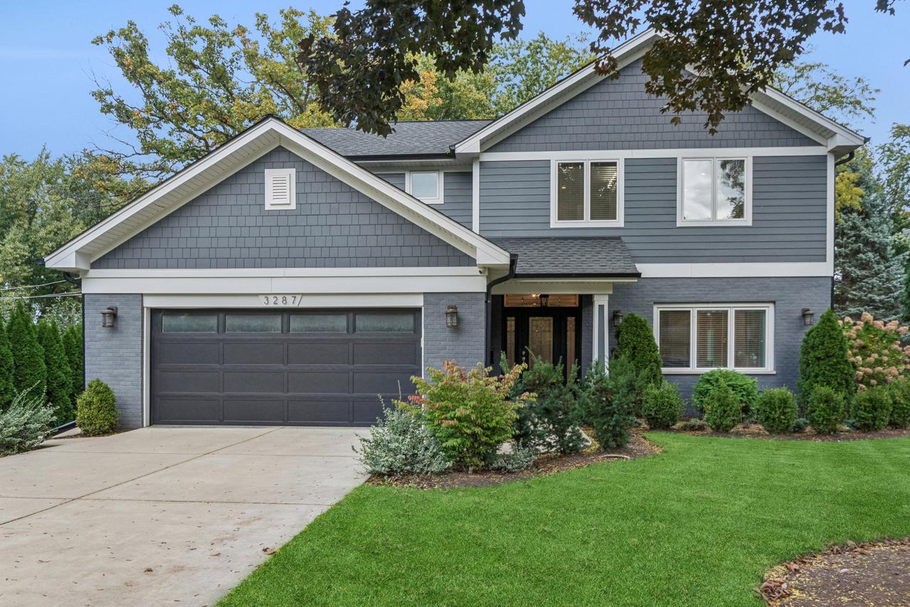 3287 Western Ave., Highland Park, IL 60035