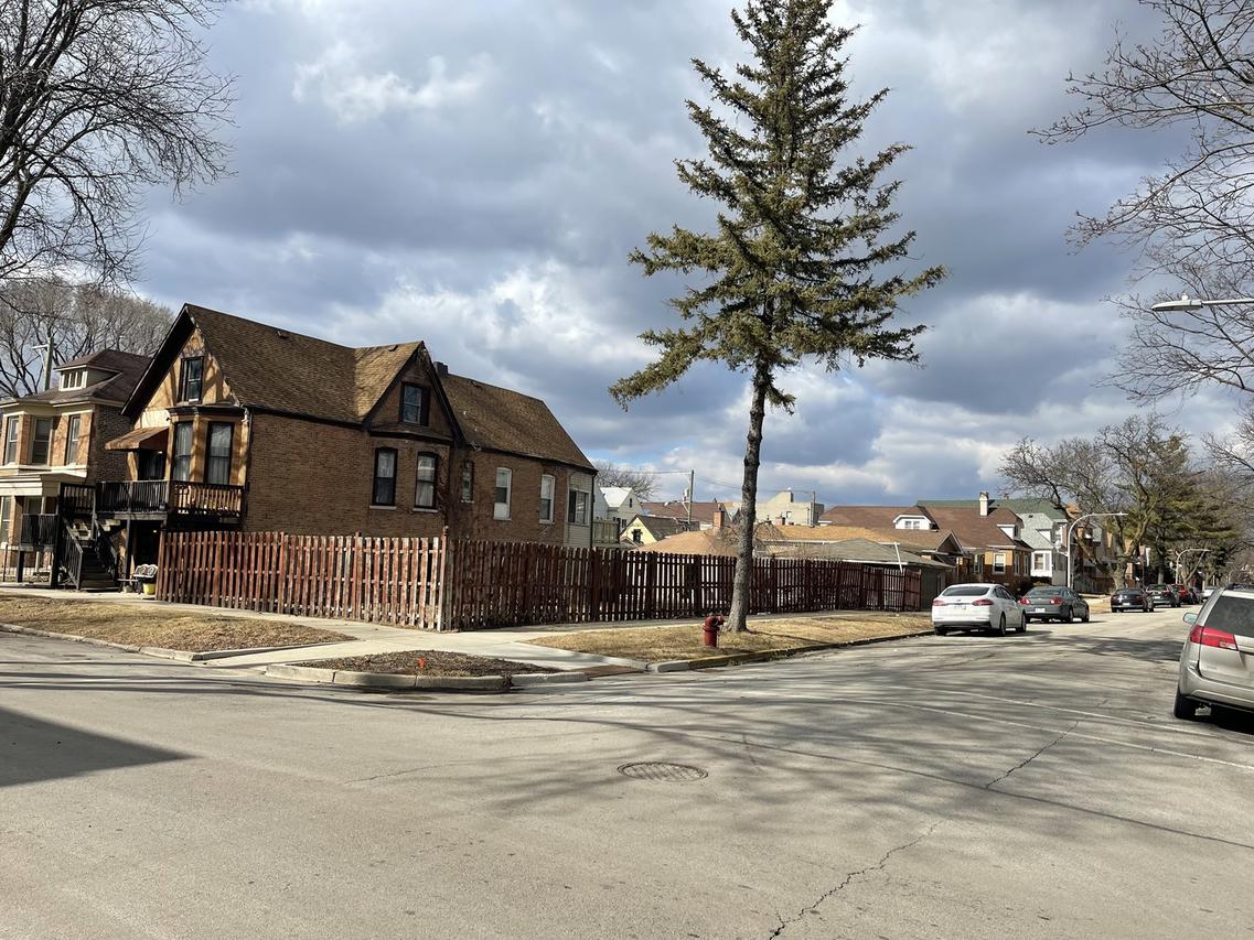 1932 W 38th St., Chicago, IL 60609