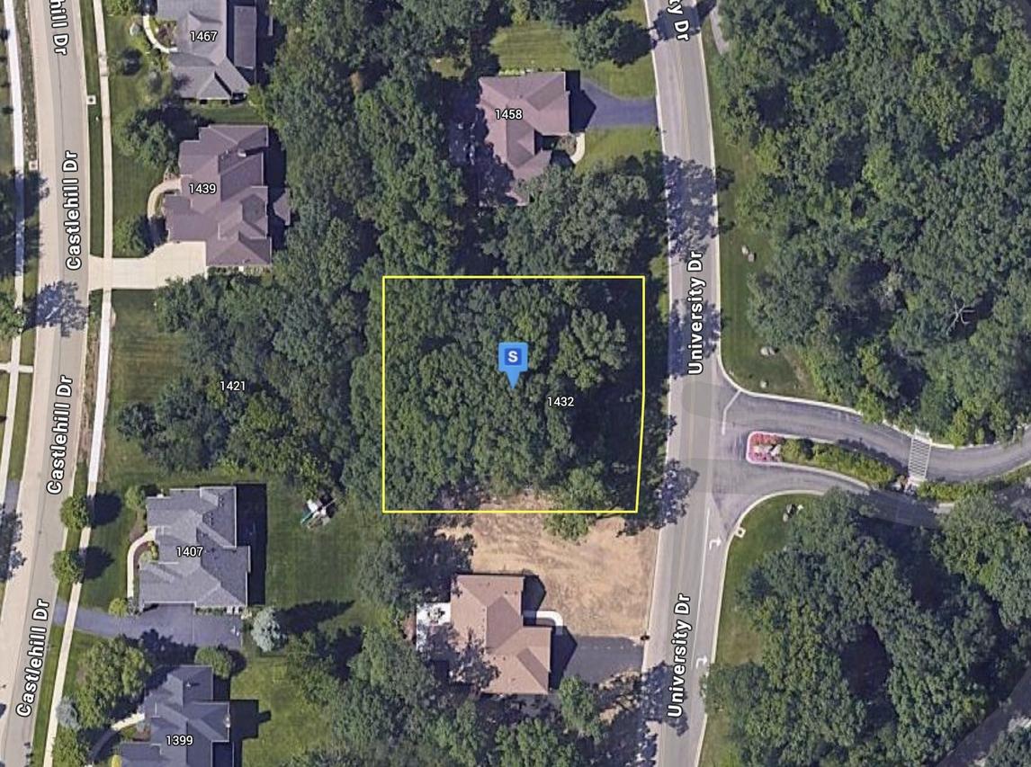 1432 University Dr., Rockford, IL 61107