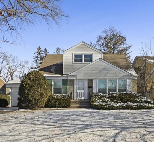 1021 Cedar Ln., Northbrook, IL 60062