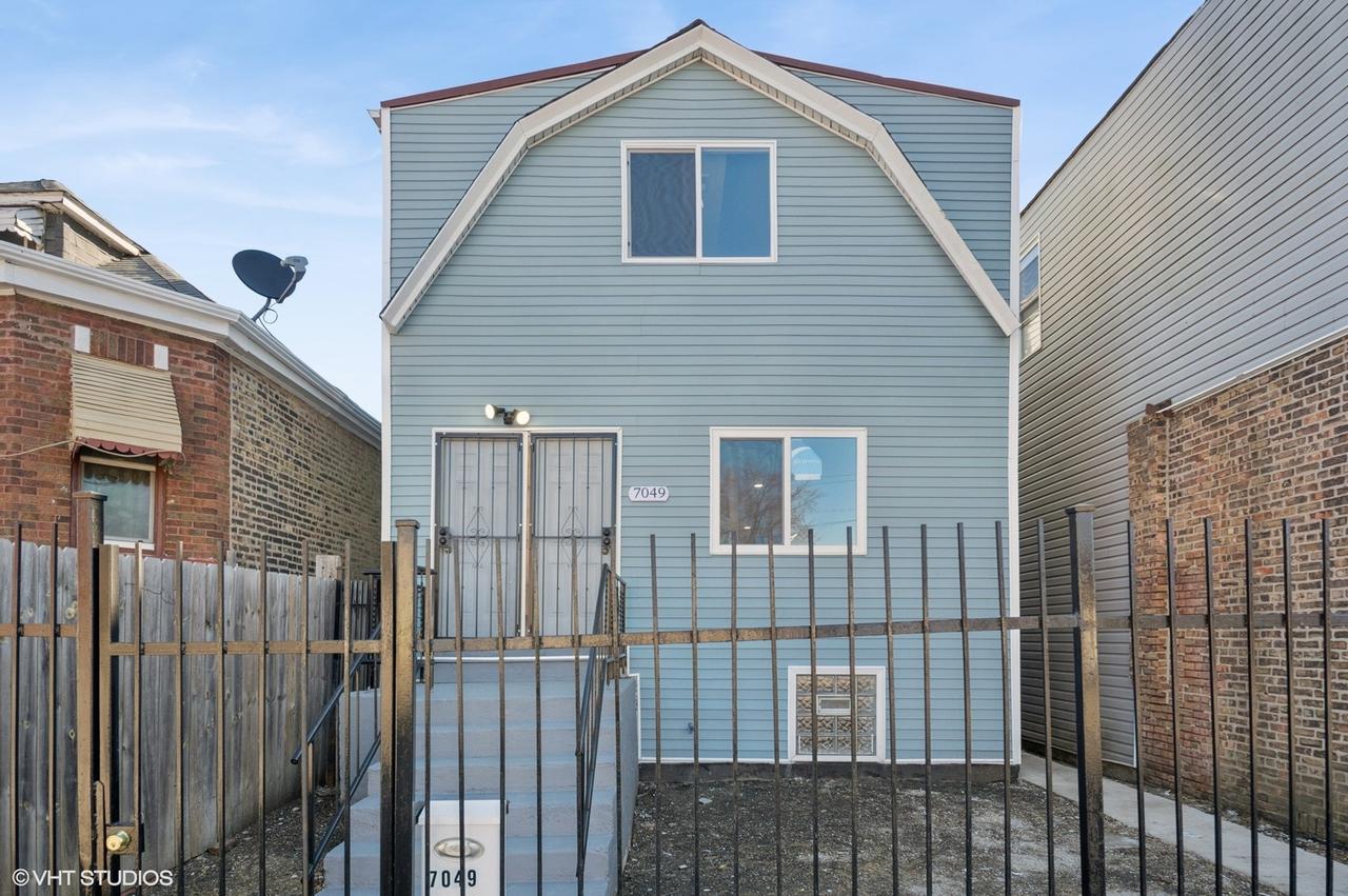 7049 S Damen Ave., Chicago, IL 60636