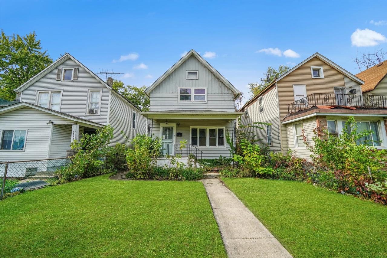 15218 Turlington Ave., Harvey, IL 60426