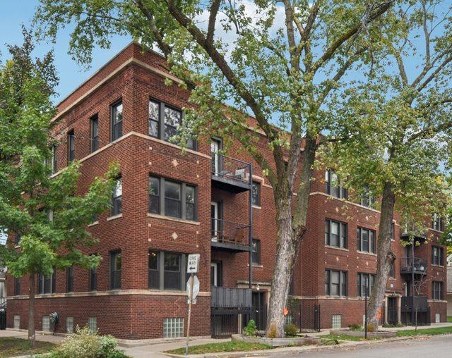 1714 W Grace St. #2W, Chicago, IL 60613