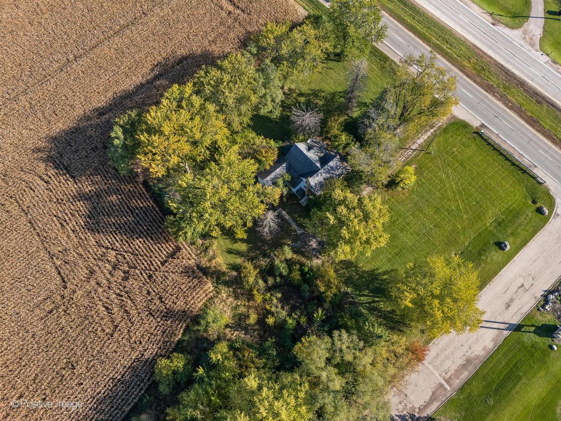 30918 N Us Highway 12 Hwy., Volo, IL 60073
