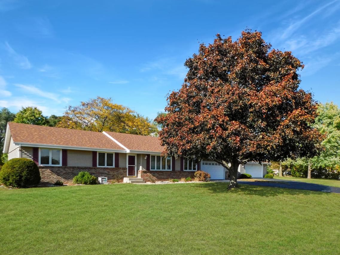 12954 Portsmough Ln., Roscoe, IL 61073