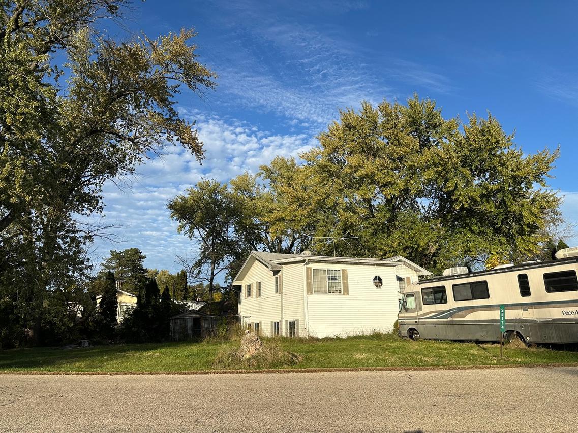 25174 W Claridan Ave., Antioch, IL 60002