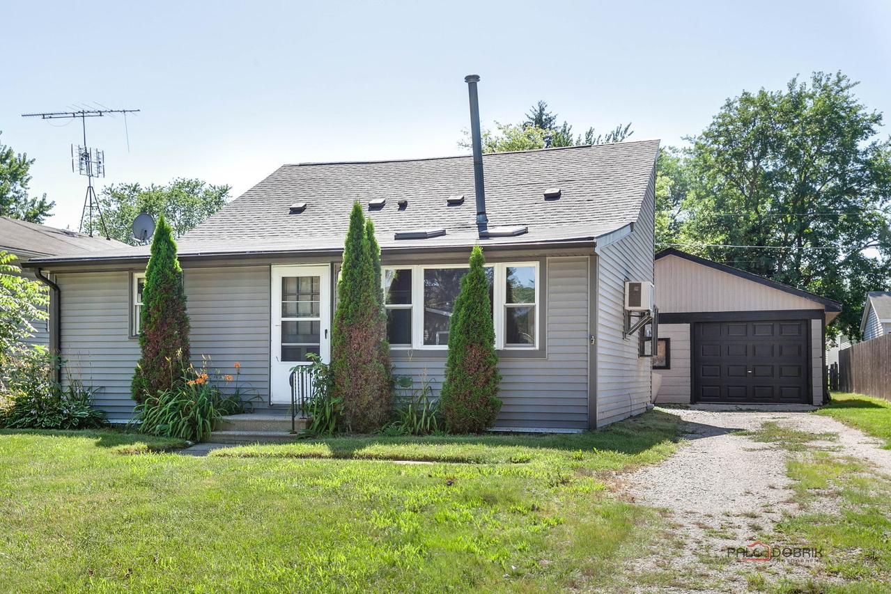 1206 Landon Ave., Winthrop Harbor, IL 60096