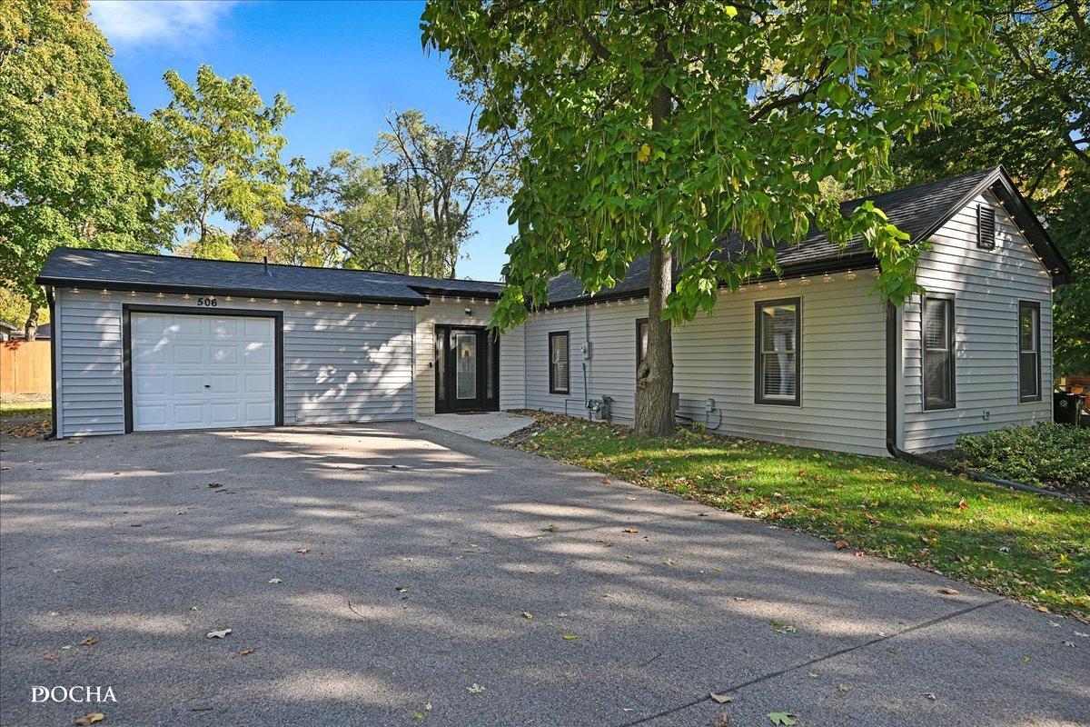 506 Colton St., Yorkville, IL 60560