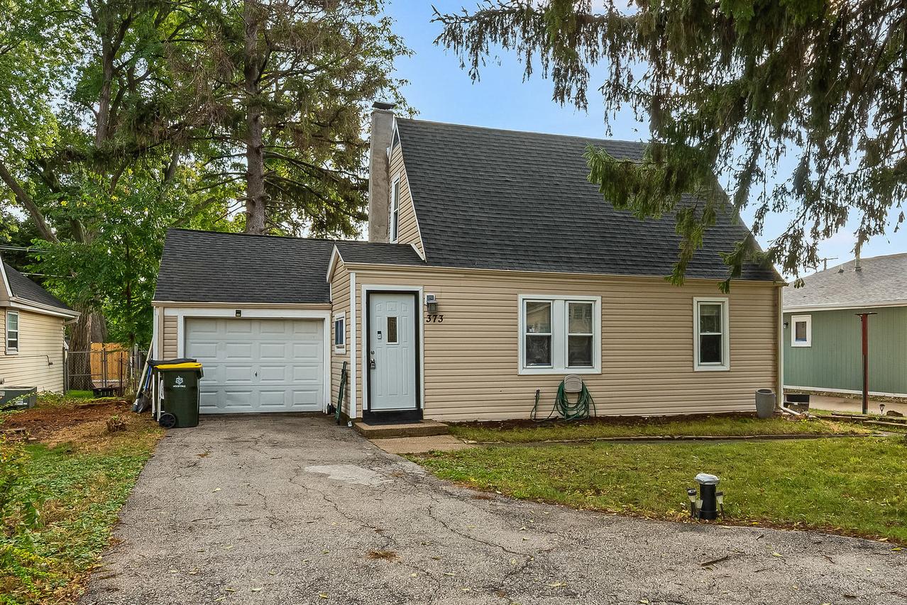 373 N Hemlock Ave., Wood Dale, IL 60191
