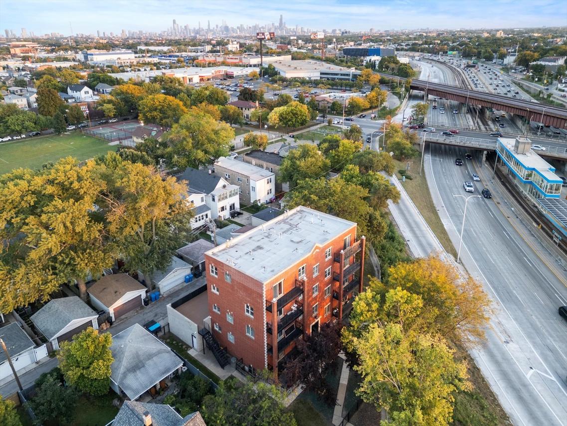 3643 N Monticello Ave. #3N, Chicago, IL 60618