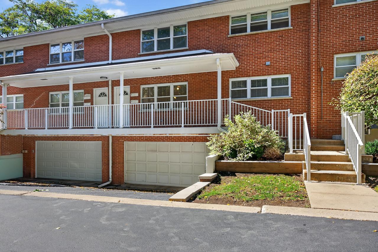 [Address Hidden by Seller], Palatine, IL 60067