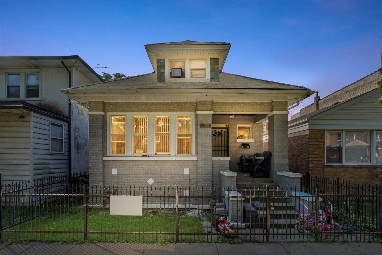 11230 S Vernon Ave., Chicago, IL 60628