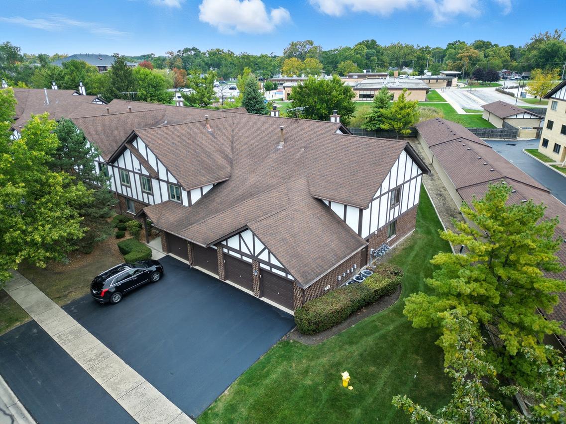 6740 180th St. #1E, Tinley Park, IL 60477