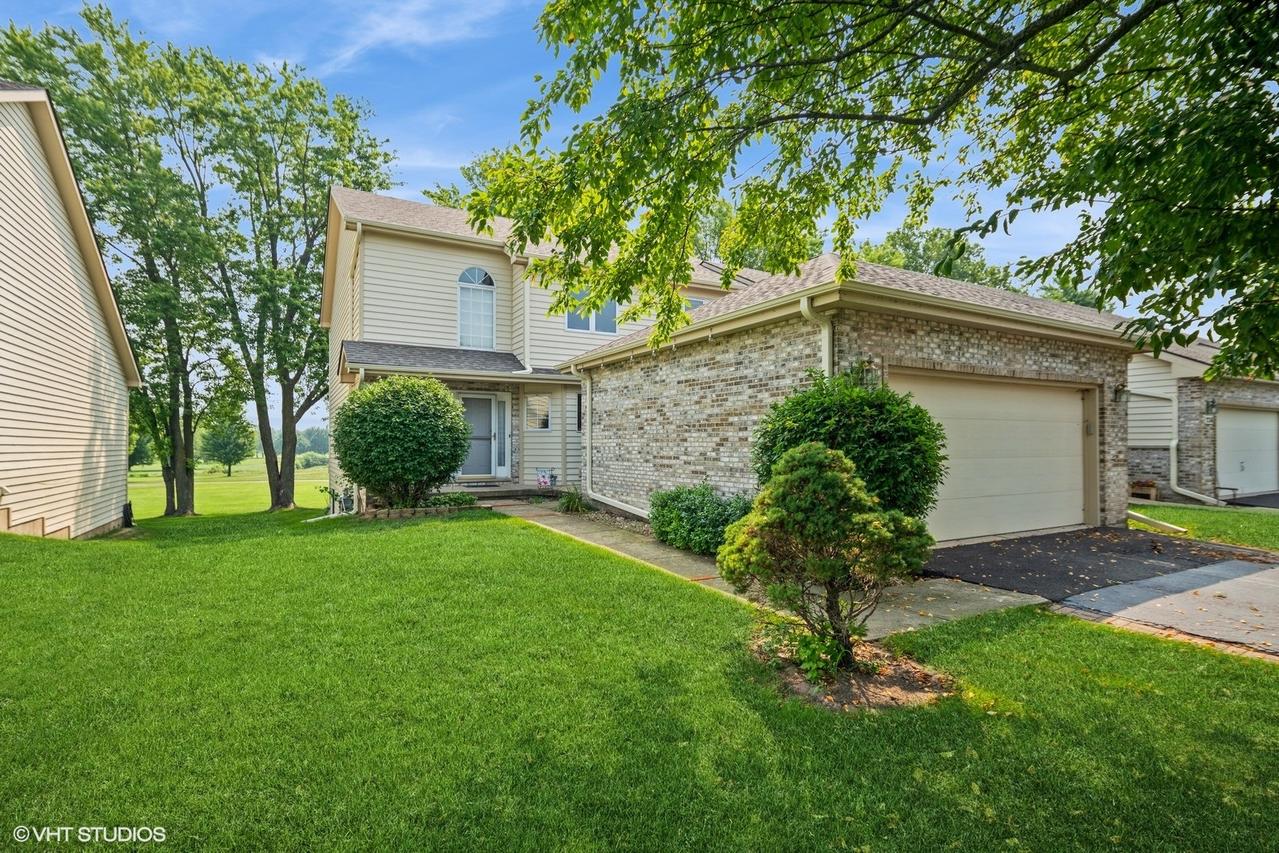 1232 Bellevue Dr. #1, Dekalb, IL 60115