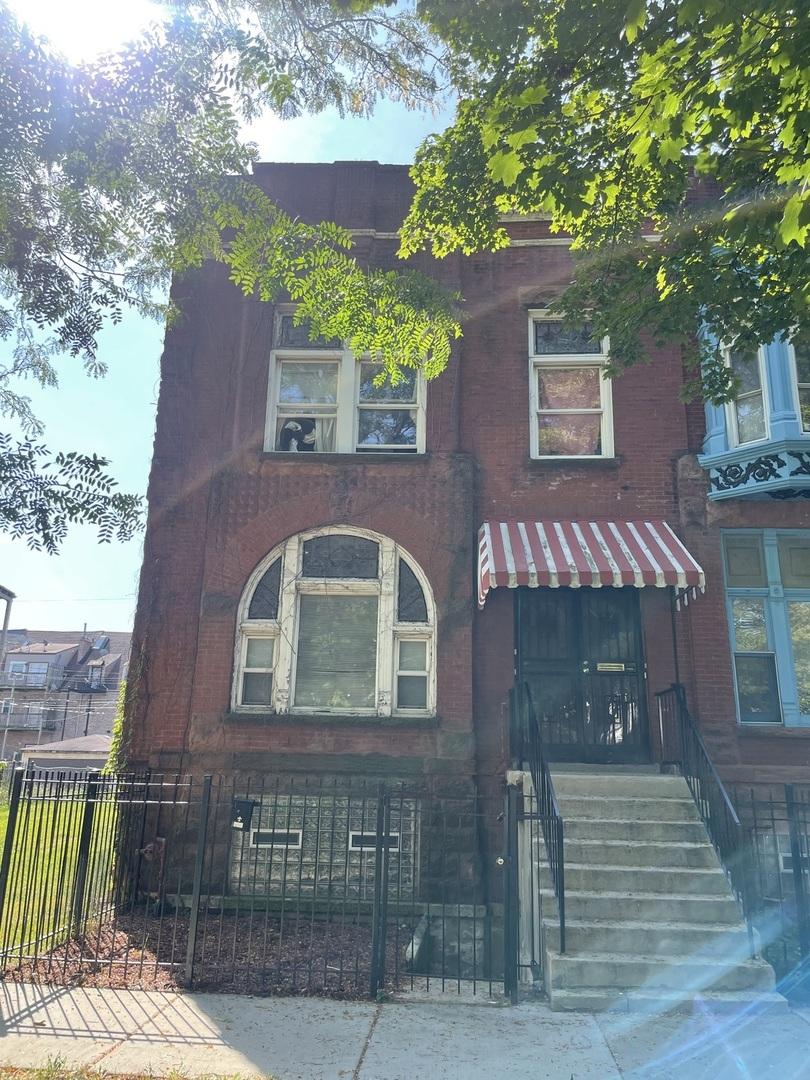 2723 W Washington Blvd., Chicago, IL 60612