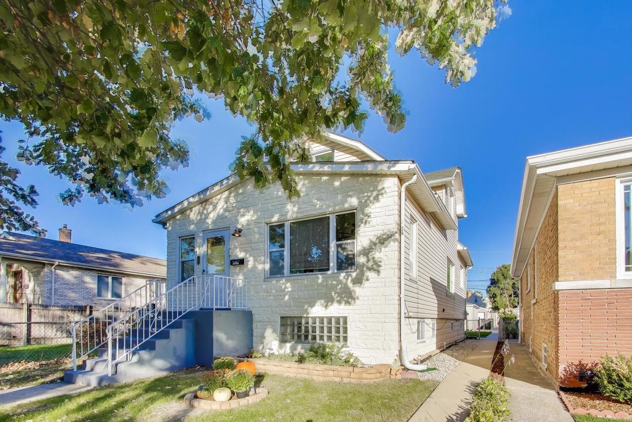 3329 N Osage Ave., Chicago, IL 60634