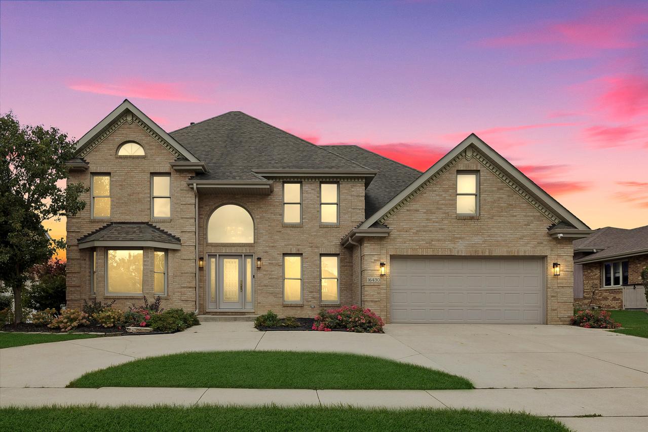 16430 Stuart Ave., Orland Park, IL 60467