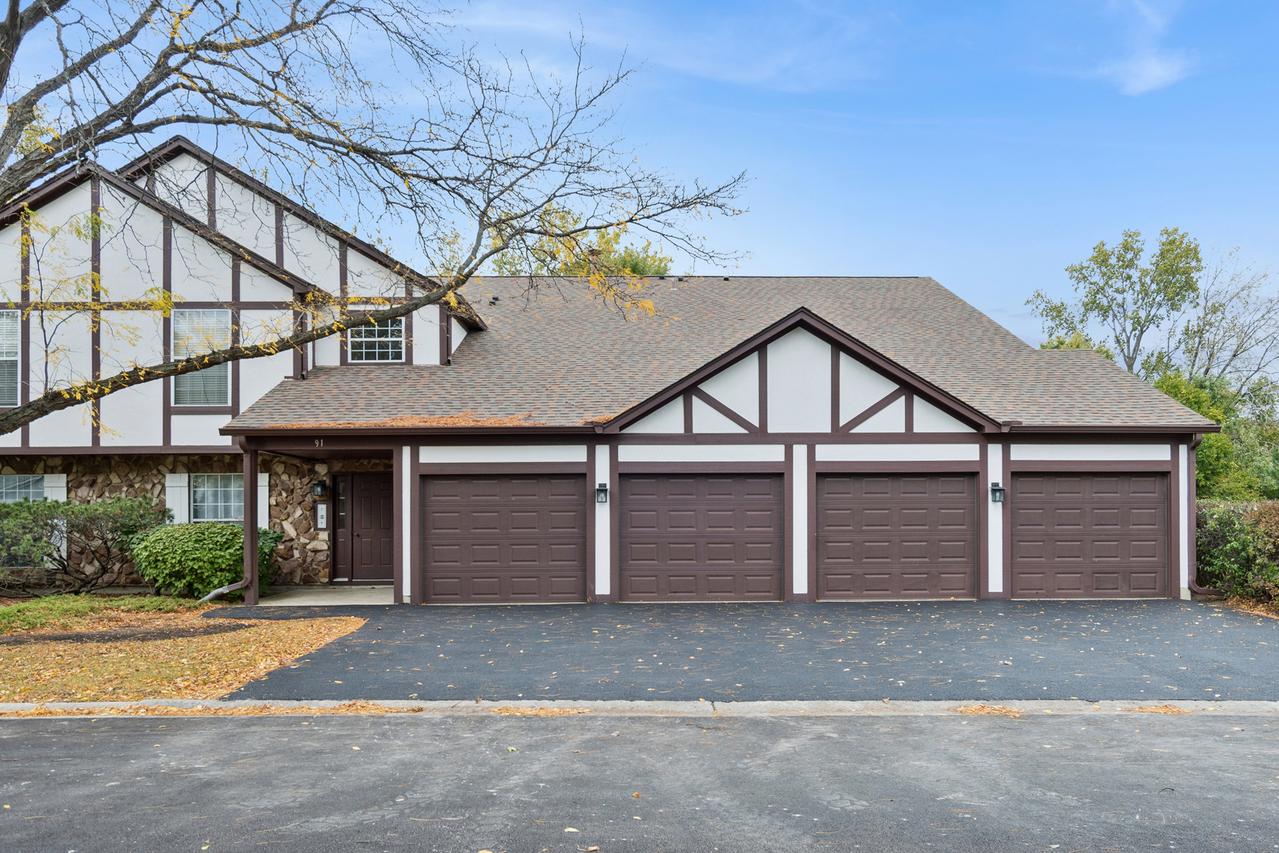 91 Midhurst Ct. #102A, Naperville, IL 60565