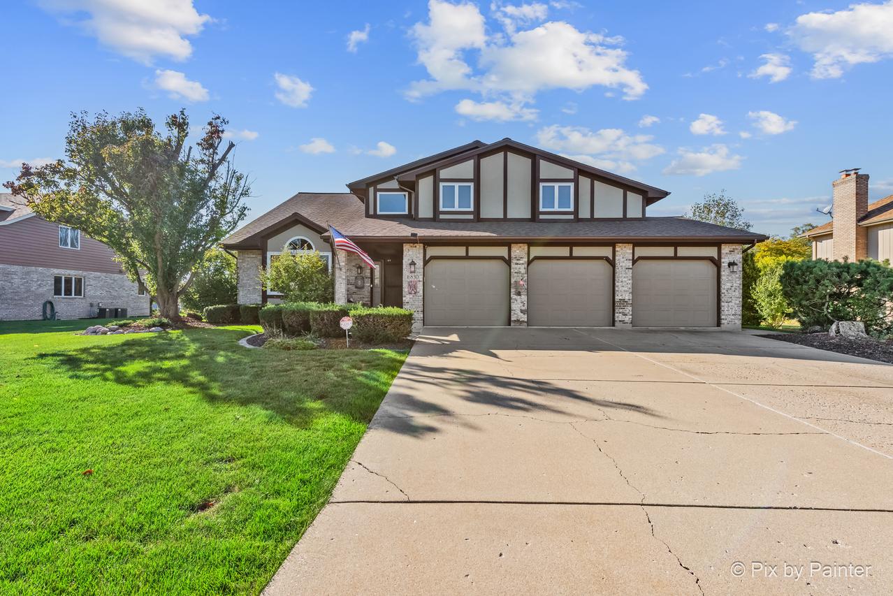 16830 S Pineview Dr., Homer Glen, IL 60491