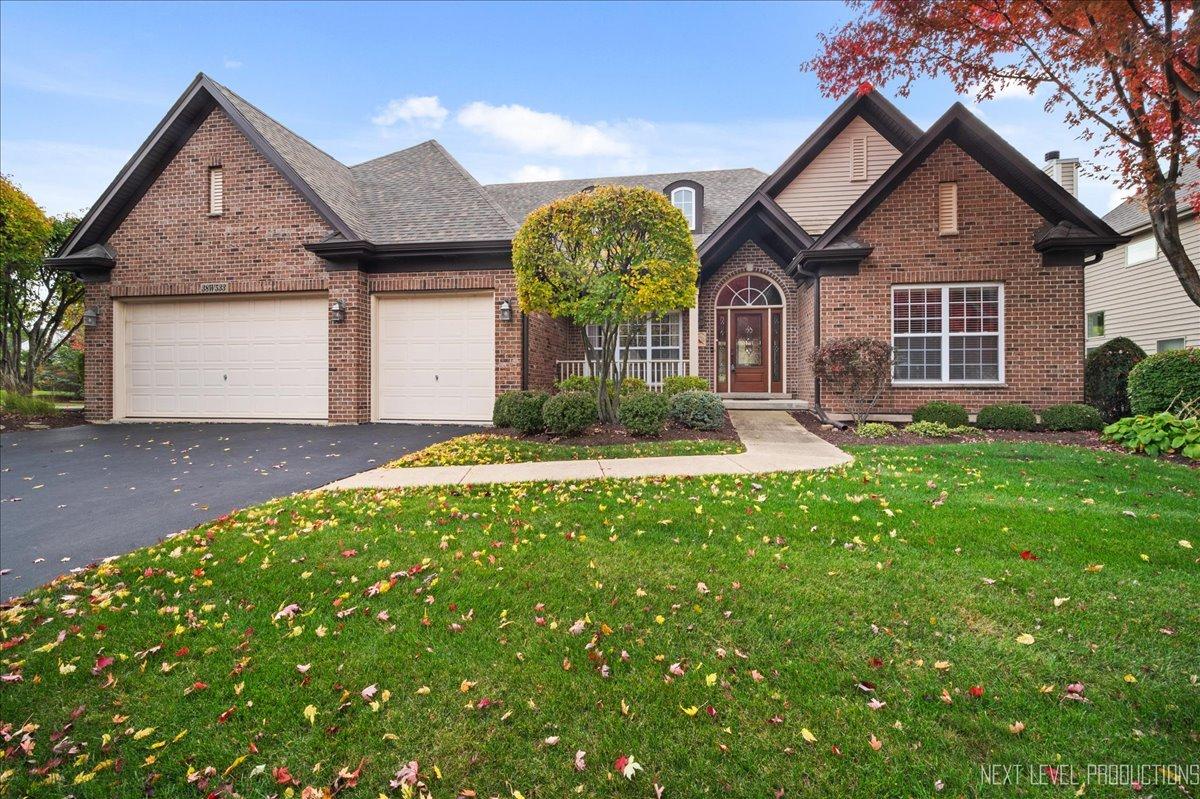 38W533 Berquist Dr., Geneva, IL 60134