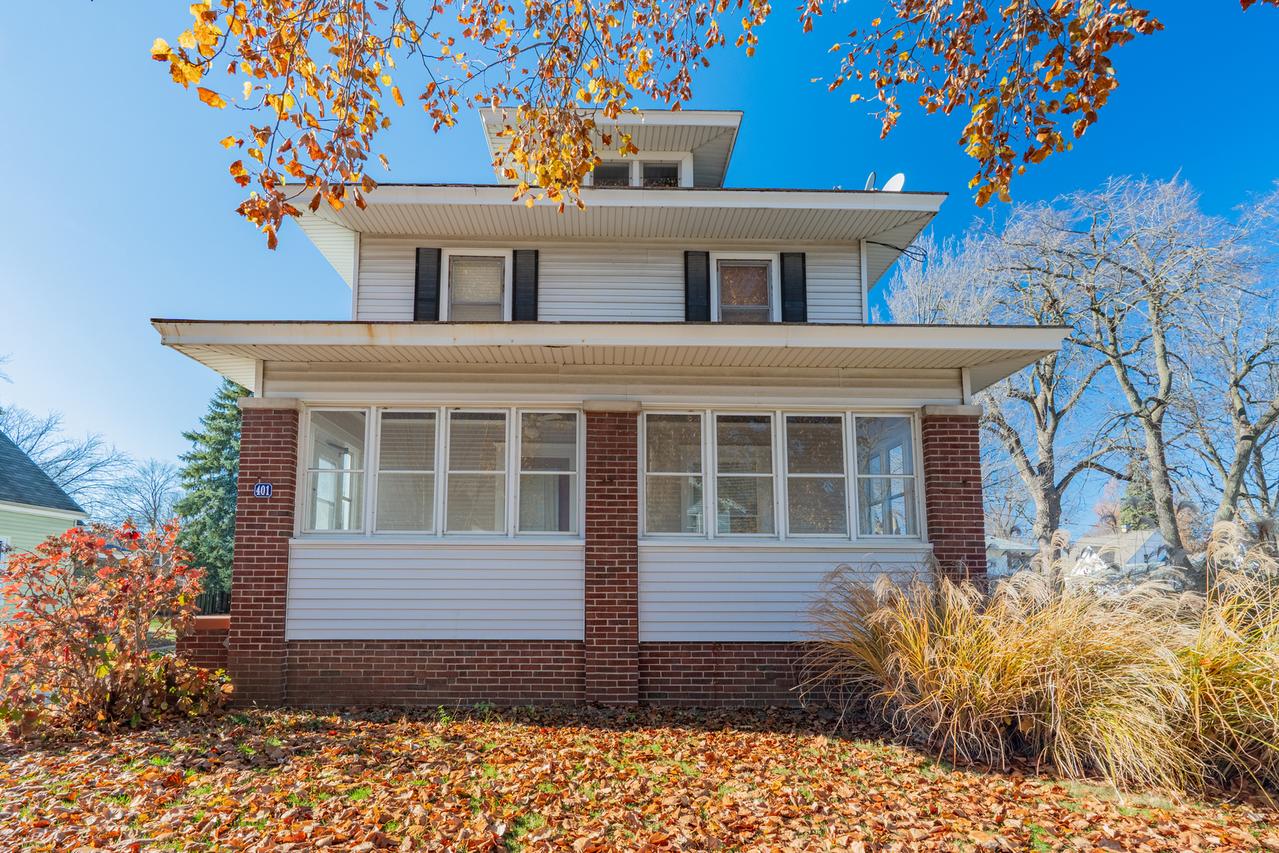 401 Willard Ave., Bloomington, IL 61701