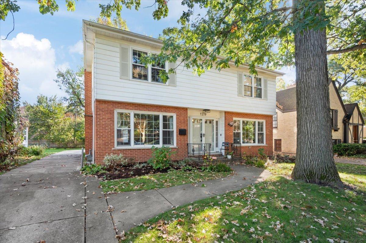 1219 S Western Ave., Park Ridge, IL 60068