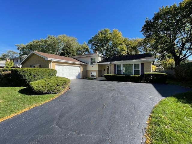 1705 Central Ave., Deerfield, IL 60015