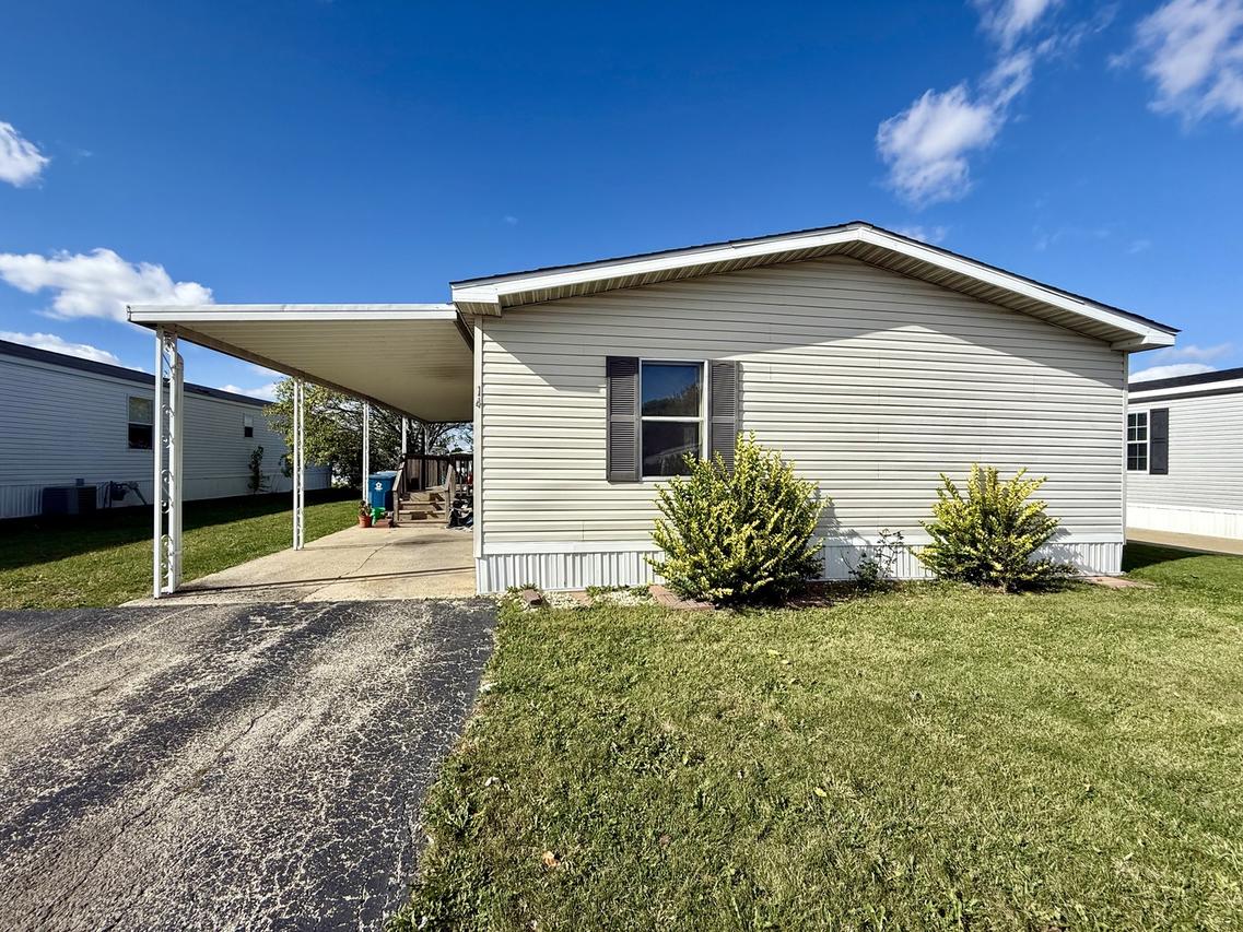 14 Saint Michaels Dr., Bourbonnais, IL 60914