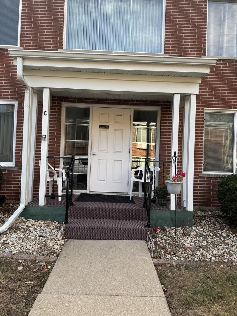 124 N Whistler Ave. #C2, Freeport, IL 61032