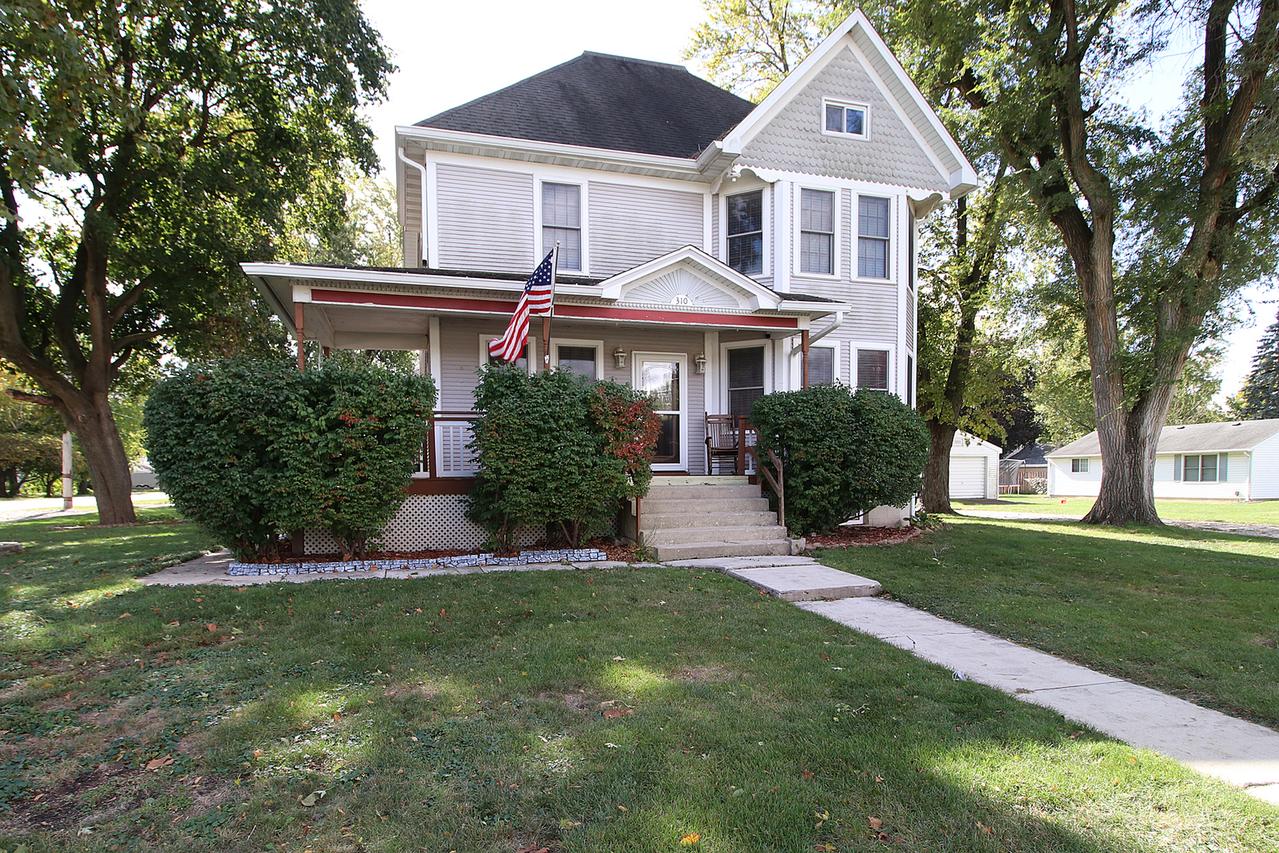 310 E Main St., Gardner, IL 60424