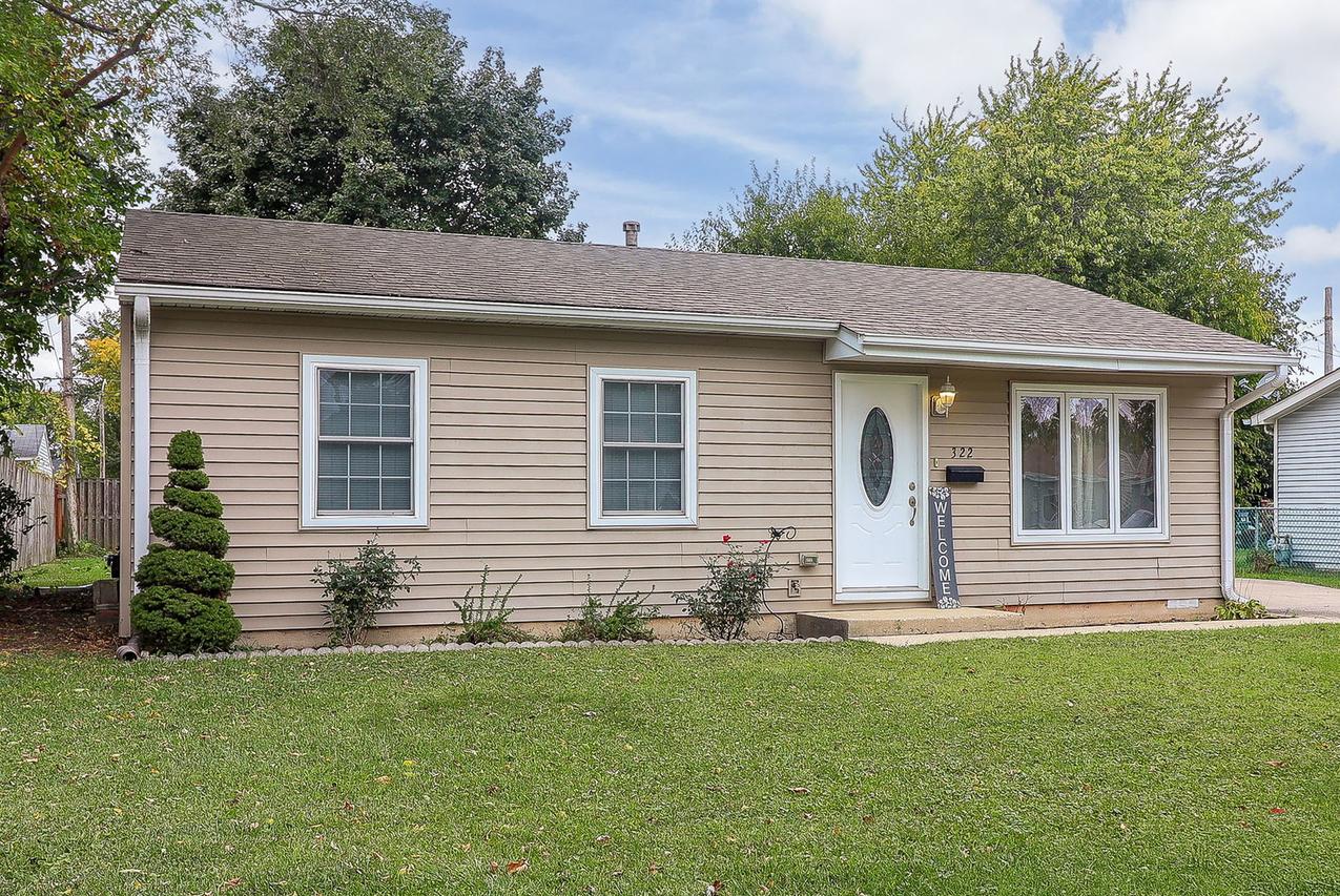 322 Kent Ave., Romeoville, IL 60446