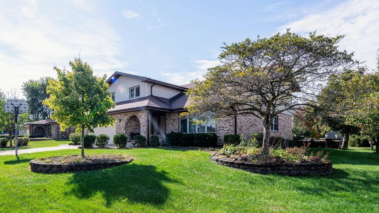 13964 S Split Rail Dr., Homer Glen, IL 60491