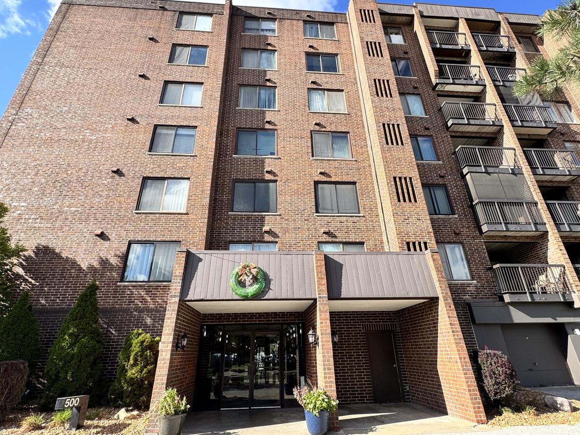 500 Park Ave. #433, Calumet City, IL 60409