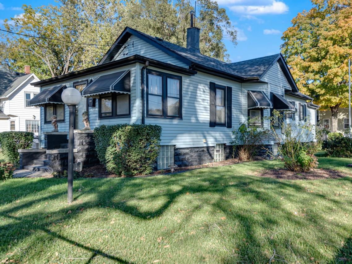 358 Mississippi Ave., Joliet, IL 60433