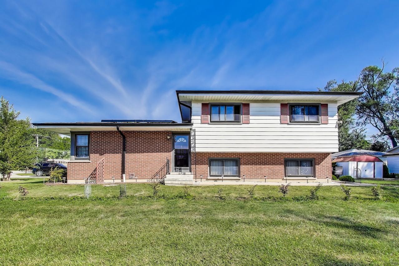 401 N Wood Dale Rd., Wood Dale, IL 60191