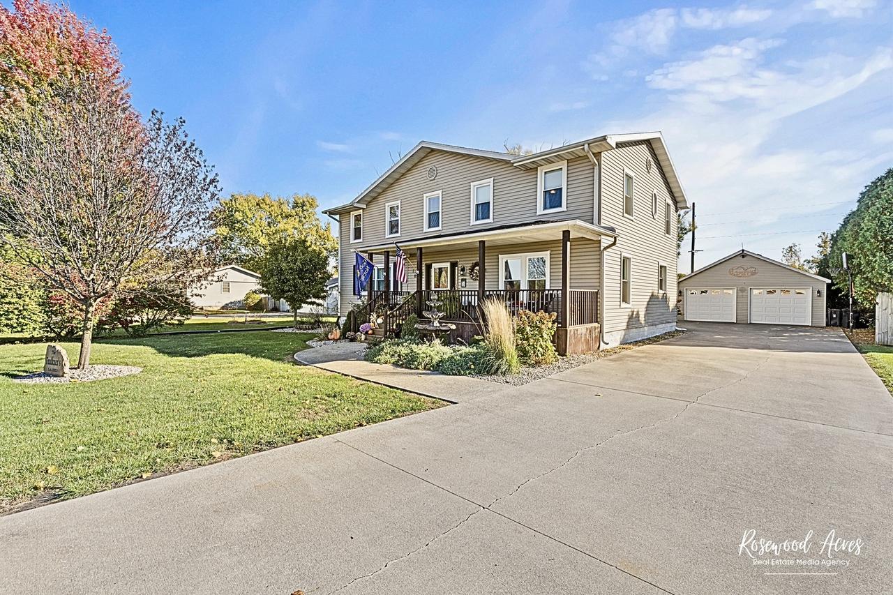 104 W Cottage St., Sheldon, IL 60966