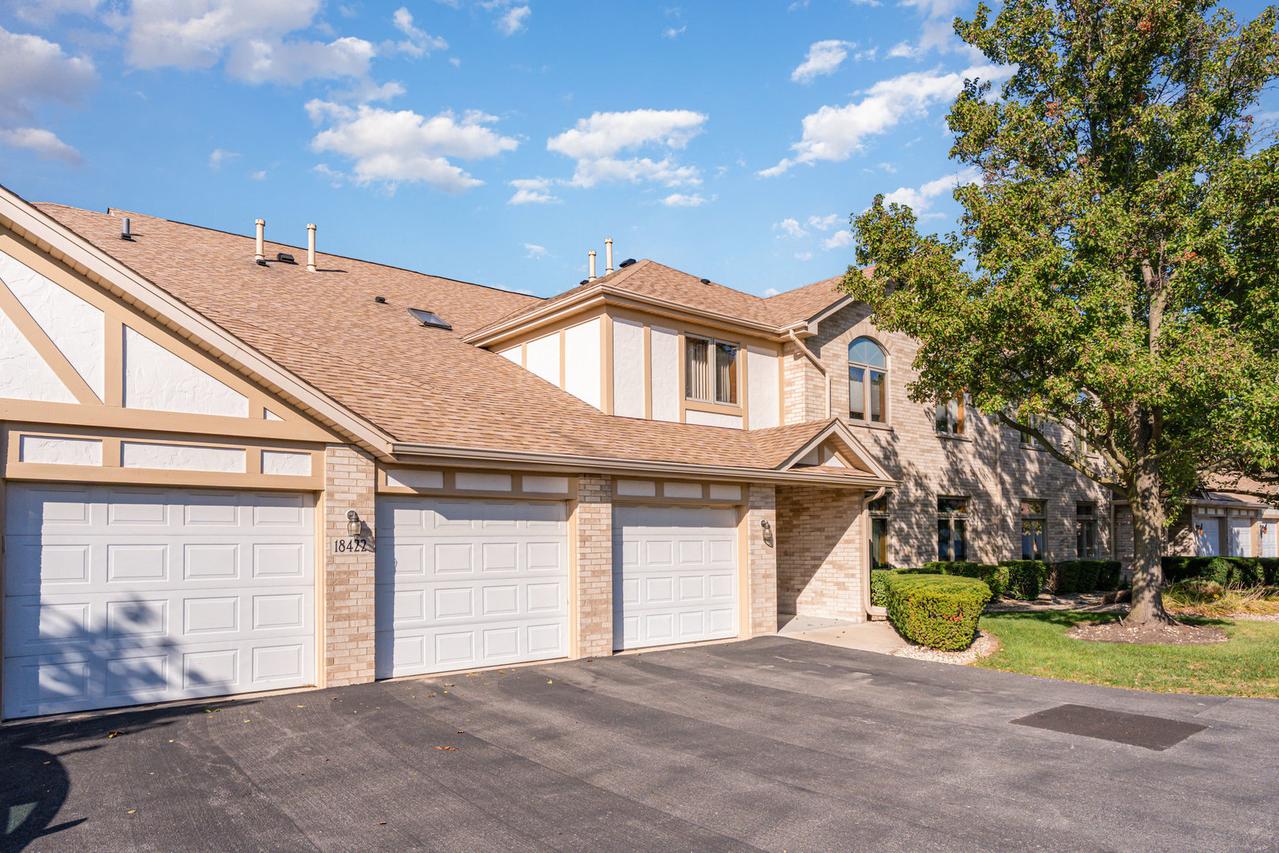 18422 Pine Cone Dr. #4, Tinley Park, IL 60477